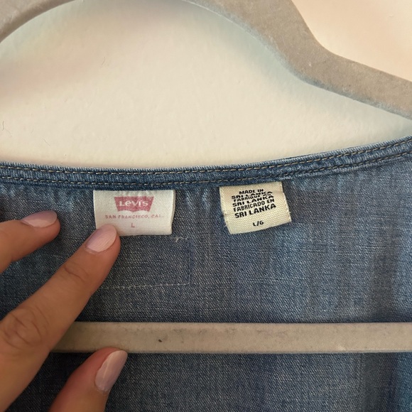 Levi’s Ophelia Denim Corset Blouse - Picture 7 of 9